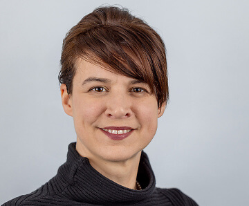 Andrea Schemmel R5FG7112 web